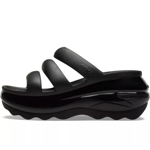 Crocs Mega Crush Triple Strap Sandal -  Black Womans Size 8,9 or 10 - Picture 2 of 5